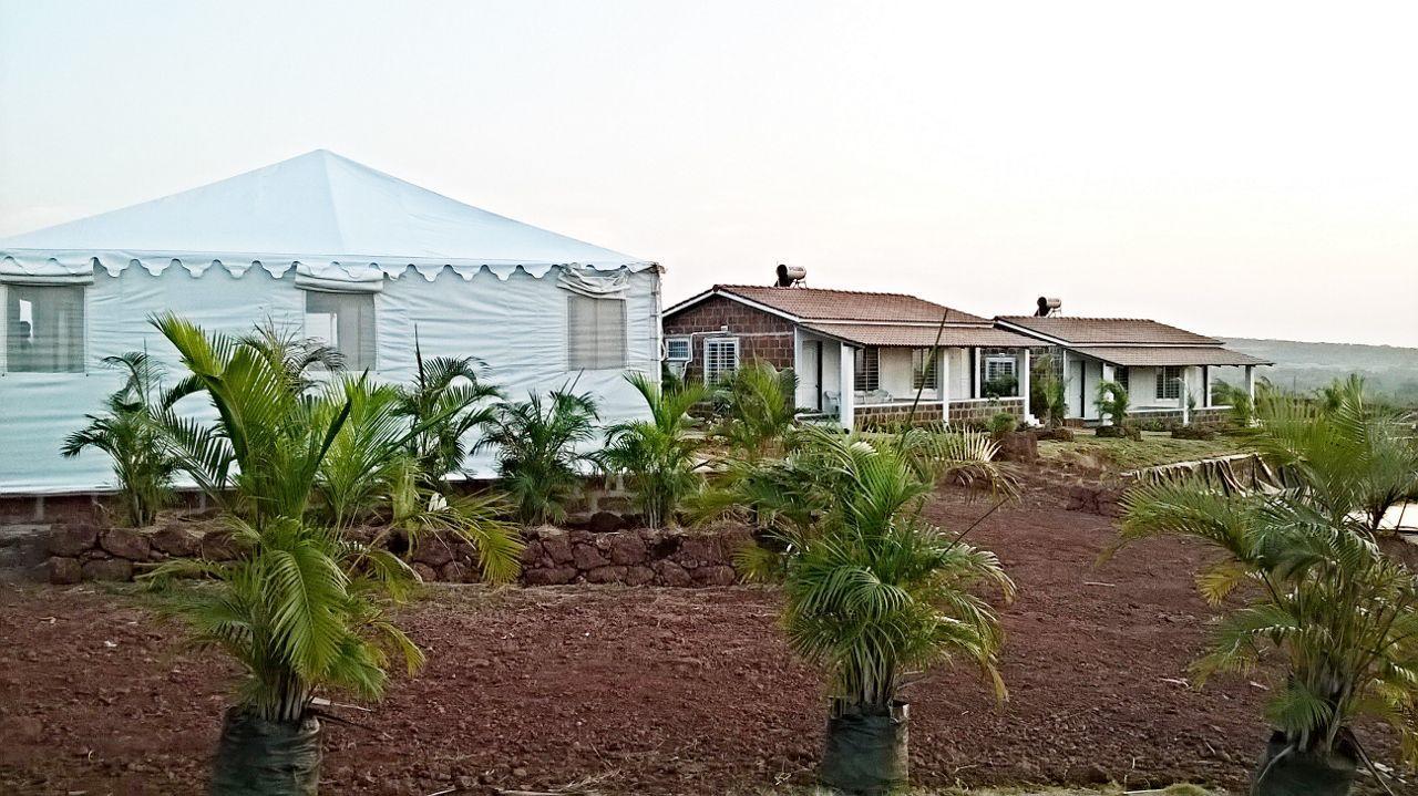 Palm Springs Lake Resort Jaitāpur Eksteriør bilde